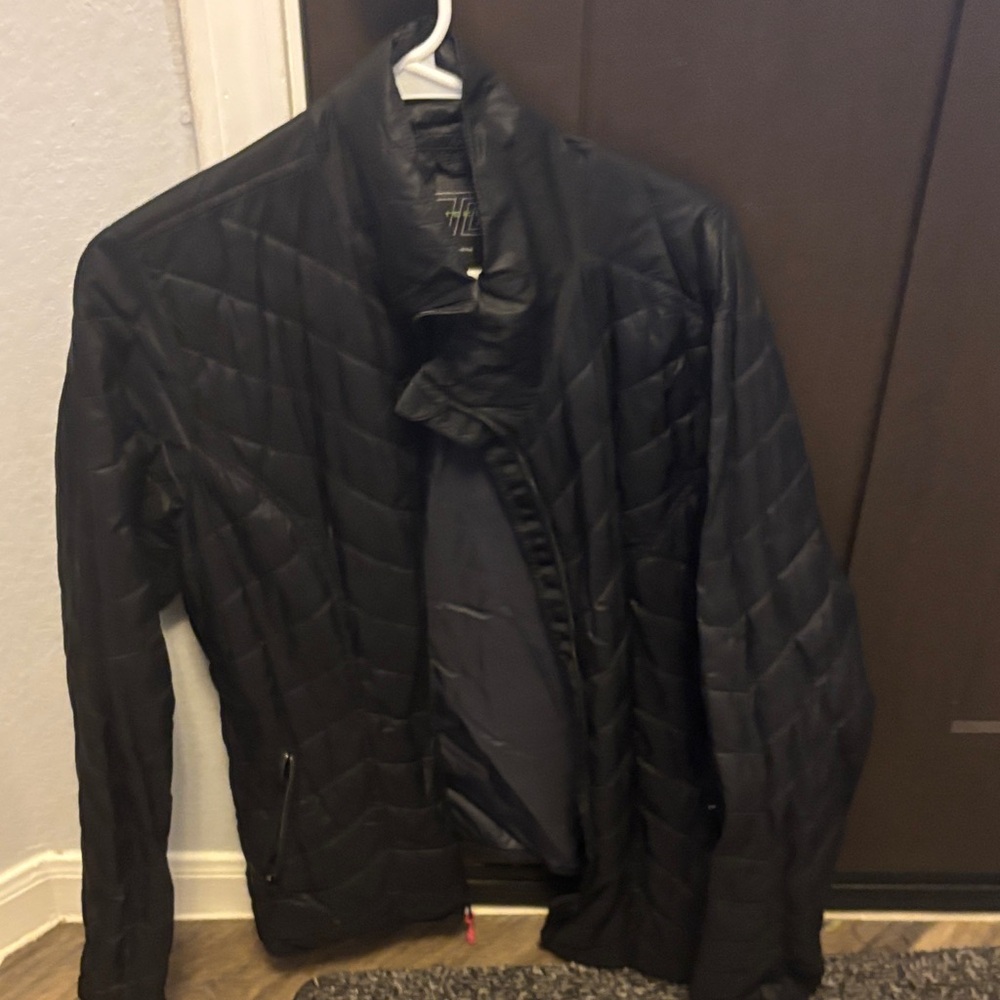 Men's Black Quilted Puffer Jacket